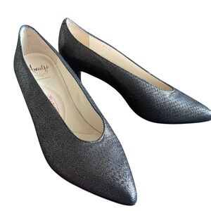 Amalfi by Rangoni Presioso Metallic Brown Pumps, PillowFeel Cushion, 8.5